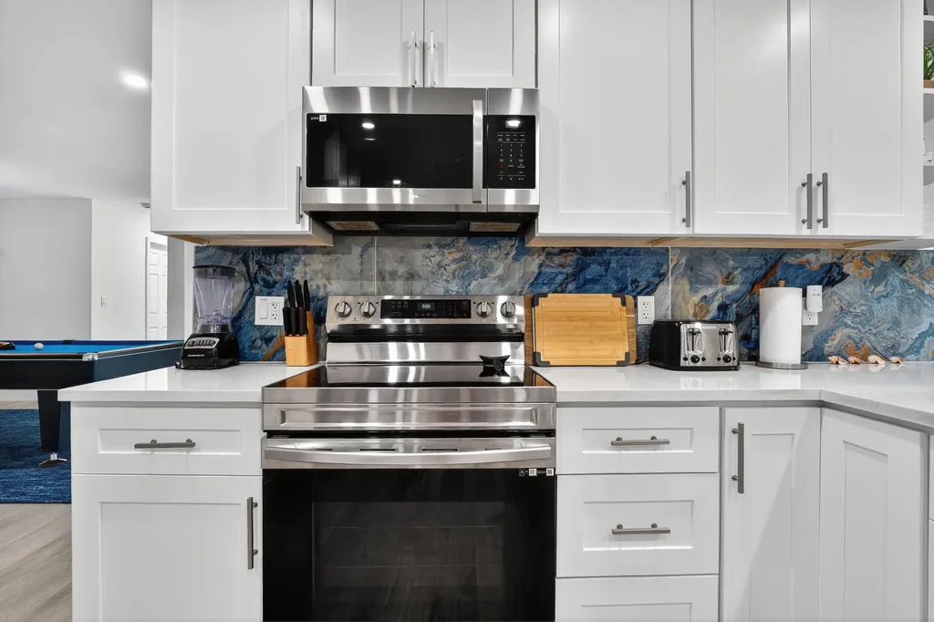 4421 NW 2nd Court Coconut Creek FL 33066