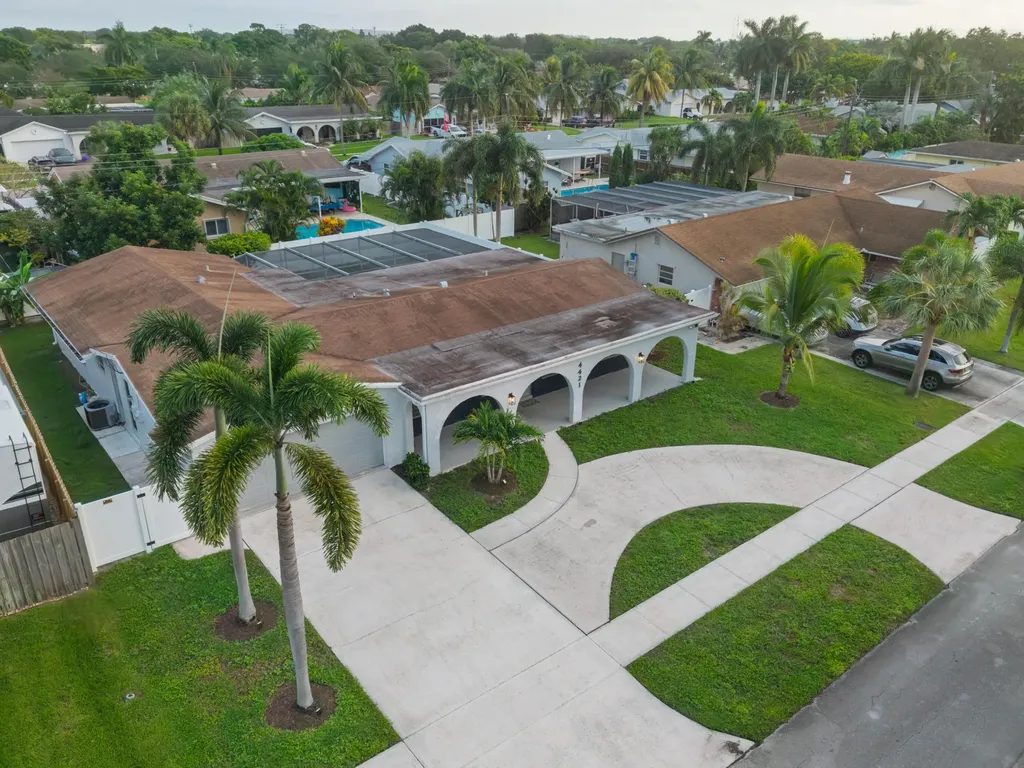 4421 NW 2nd Court Coconut Creek FL 33066