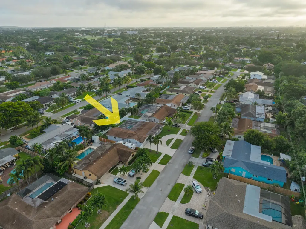 4421 NW 2nd Court Coconut Creek FL 33066