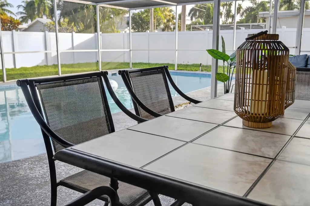 4421 NW 2nd Court Coconut Creek FL 33066