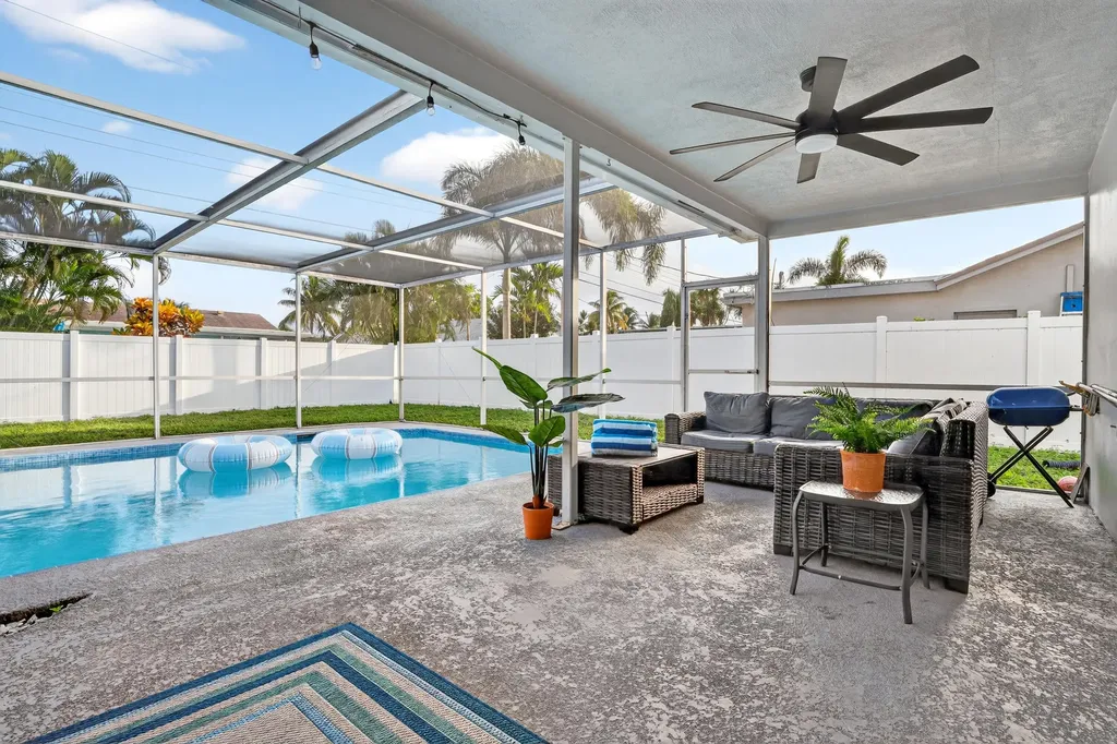 4421 NW 2nd Court Coconut Creek FL 33066