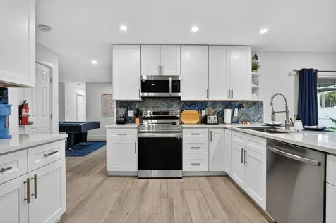 4421 NW 2nd Court Coconut Creek FL 33066