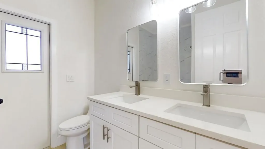1255 SW Maplewood Drive Port St Lucie FL 34986