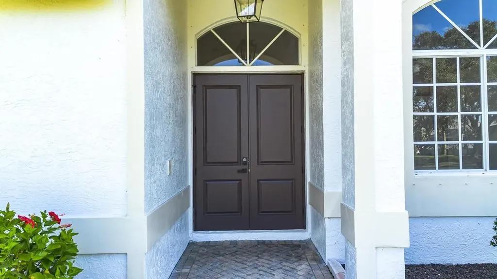 1255 SW Maplewood Drive Port St Lucie FL 34986