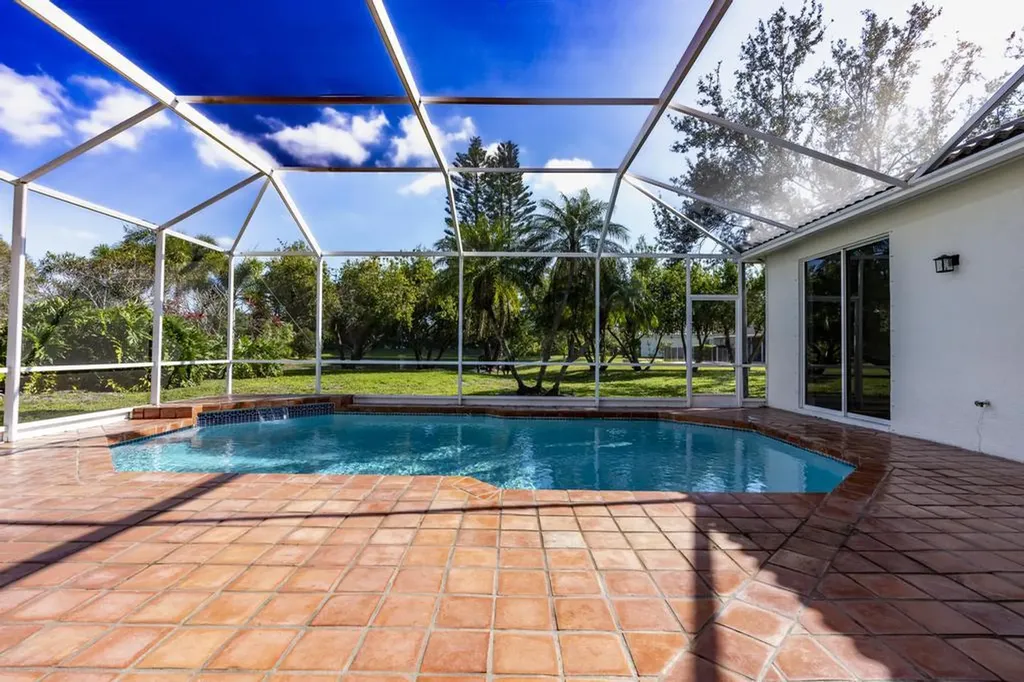 1255 SW Maplewood Drive Port St Lucie FL 34986