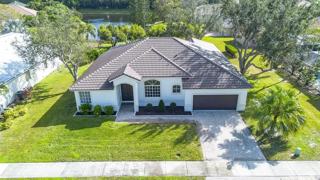 1255 SW Maplewood Drive Port St Lucie FL 34986