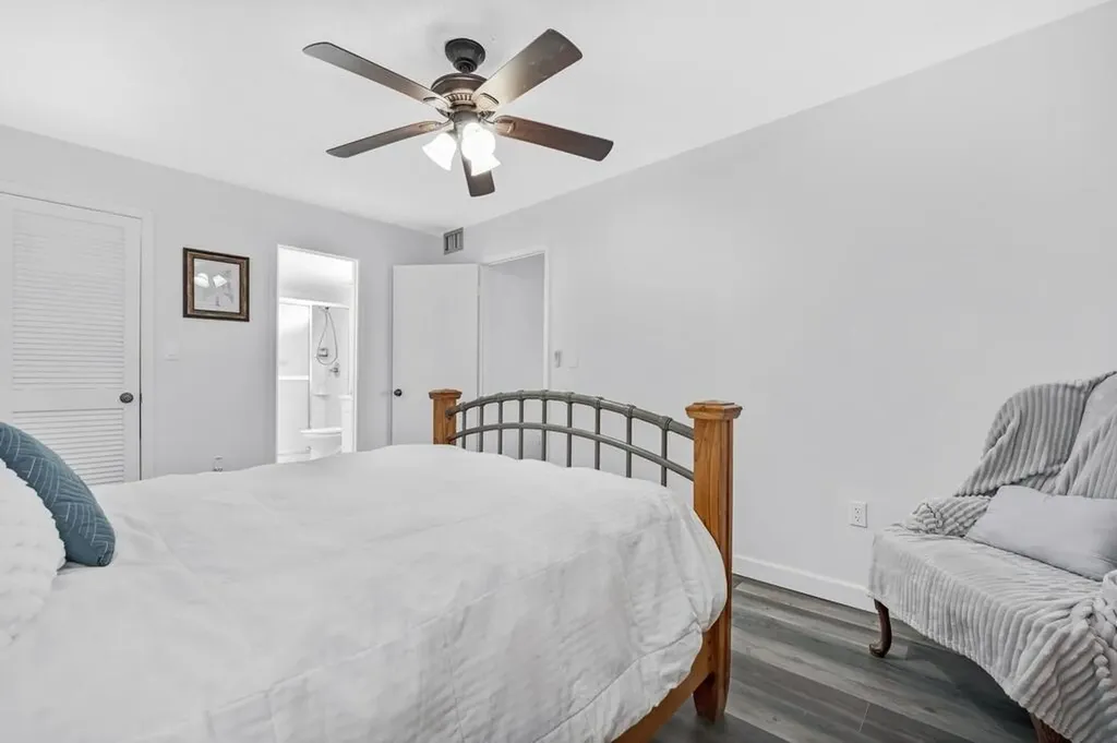 8280 SW 24th Street North Lauderdale FL 33068