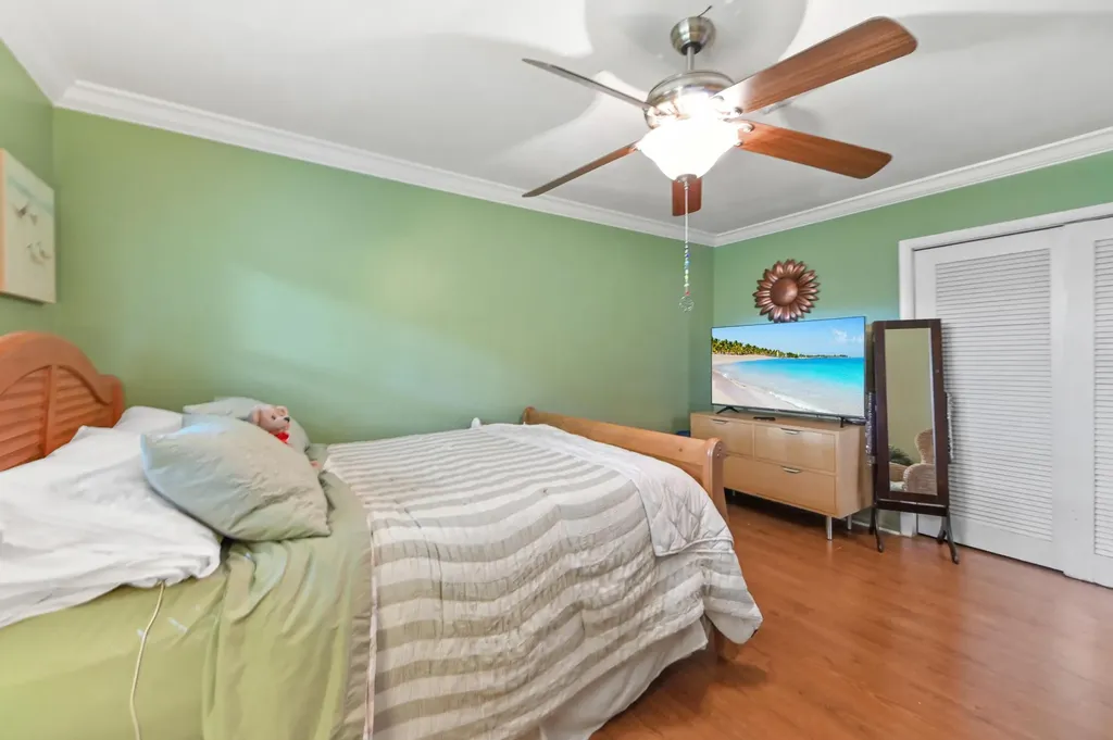 4580 Glenwood Drive Coconut Creek FL 33066