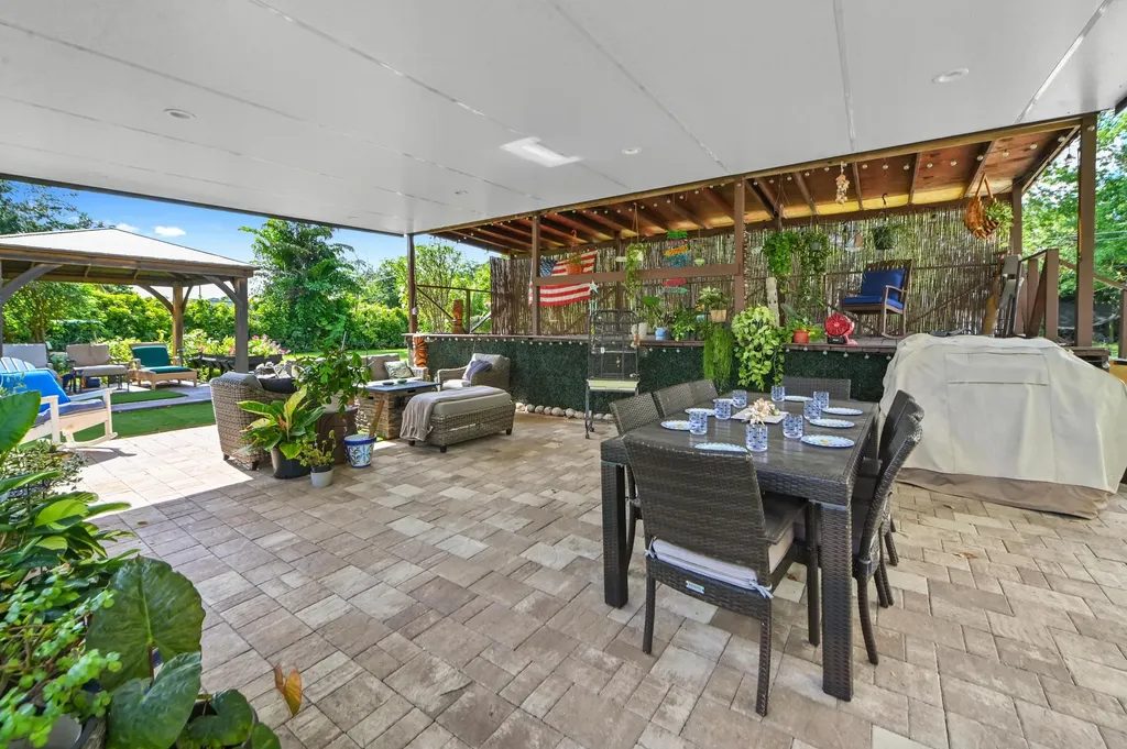 4580 Glenwood Drive Coconut Creek FL 33066