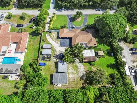 4580 Glenwood Drive Coconut Creek FL 33066