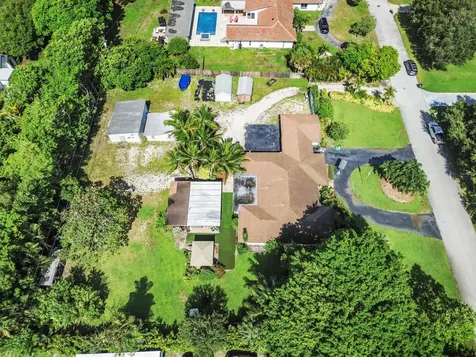 4580 Glenwood Drive Coconut Creek FL 33066