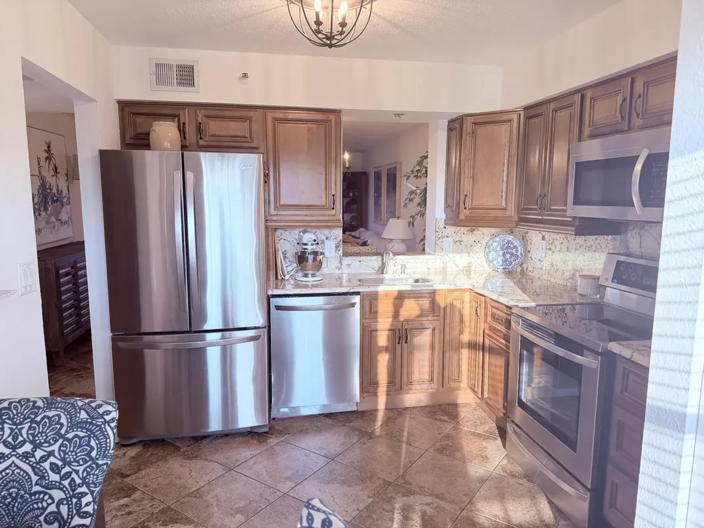 4550 NW 18th Avenue Deerfield Beach FL 33064