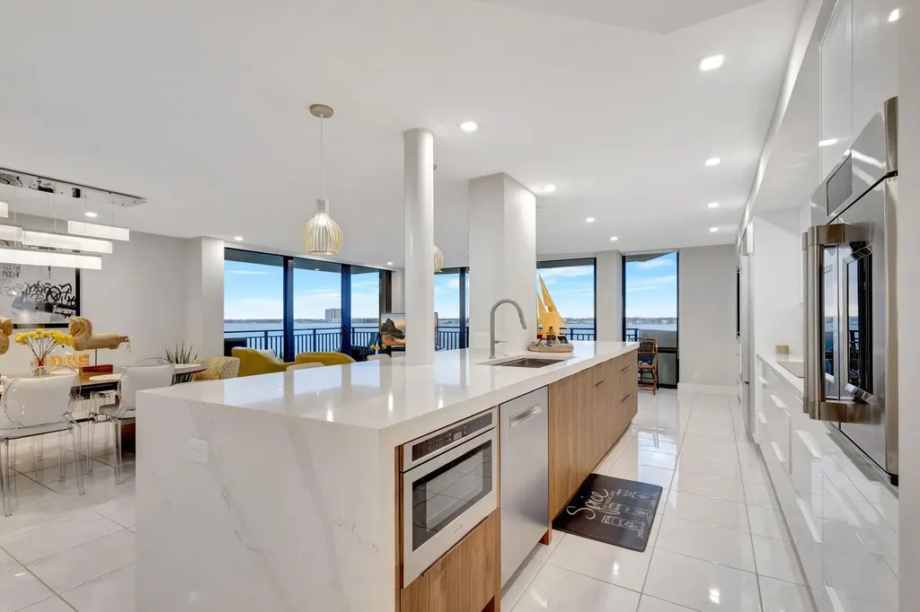 5460 N Ocean Drive Singer Island FL 33404