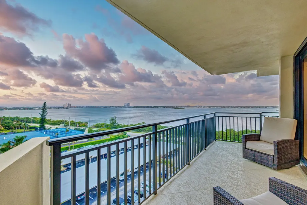 5460 N Ocean Drive Singer Island FL 33404