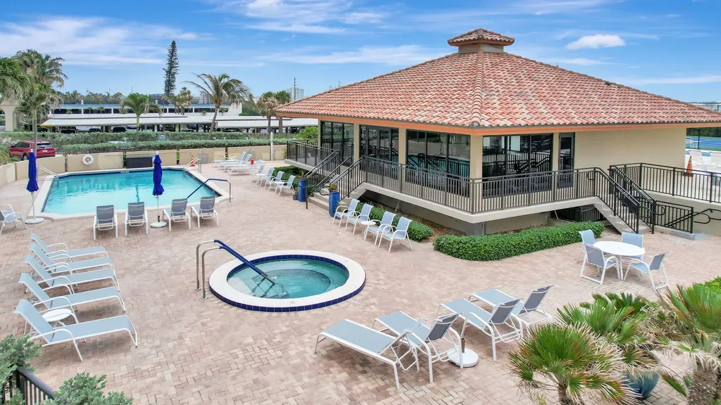 5460 N Ocean Drive Singer Island FL 33404