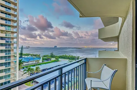 5460 N Ocean Drive Singer Island FL 33404