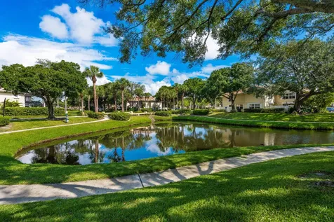 8135 Bridgewater Court Lake Clarke Shores FL 33406