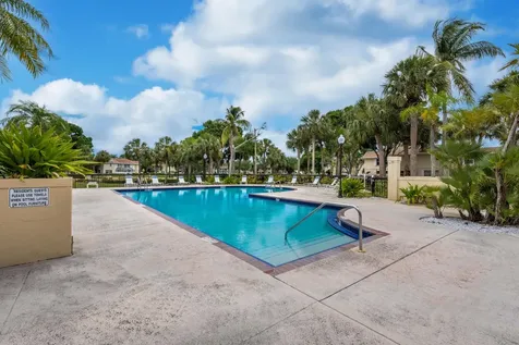 8135 Bridgewater Court Lake Clarke Shores FL 33406