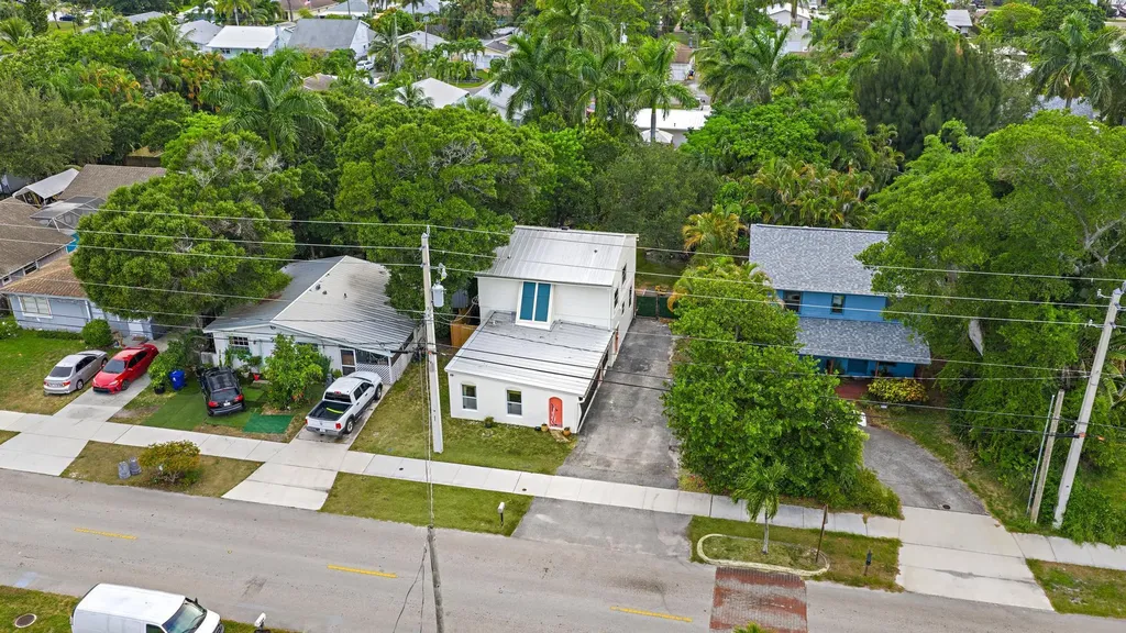 502 N Loxahatchee Drive Jupiter FL 33458