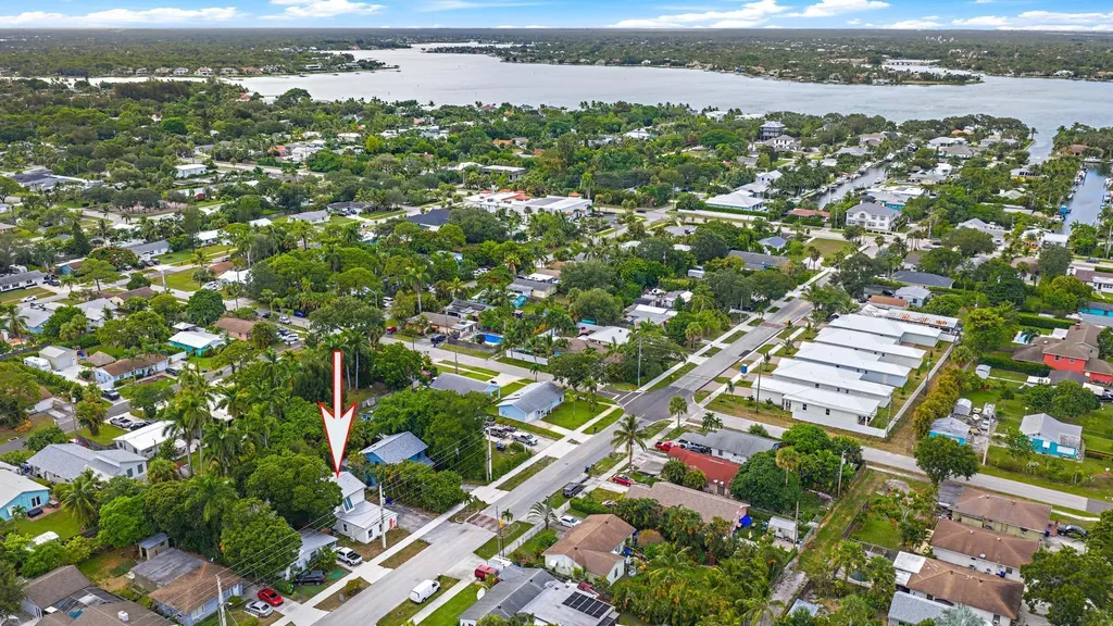 502 N Loxahatchee Drive Jupiter FL 33458