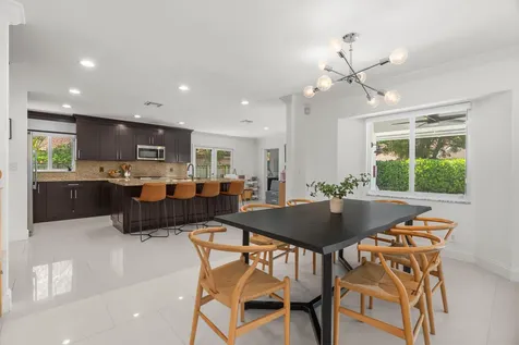 23173 L'ermitage Circle Boca Raton FL 33433