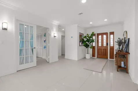 23173 L'ermitage Circle Boca Raton FL 33433