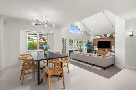 23173 L'ermitage Circle Boca Raton FL 33433