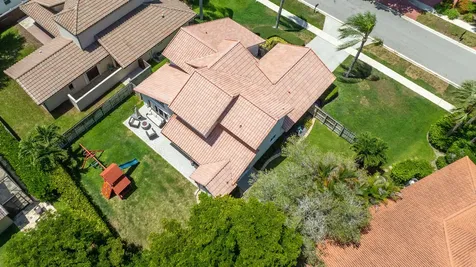 23173 L'ermitage Circle Boca Raton FL 33433