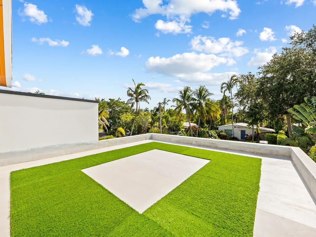 1628 NE 17th Avenue Fort Lauderdale FL 33305