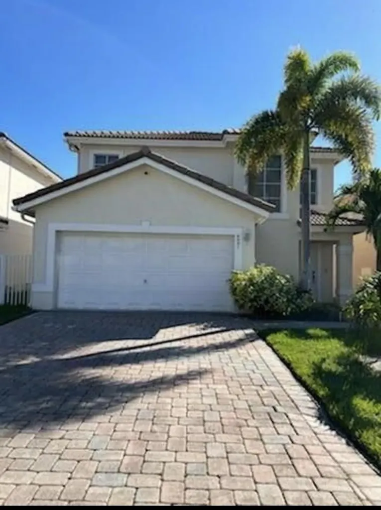 6021 Adriatic Way West Palm Beach FL 33413
