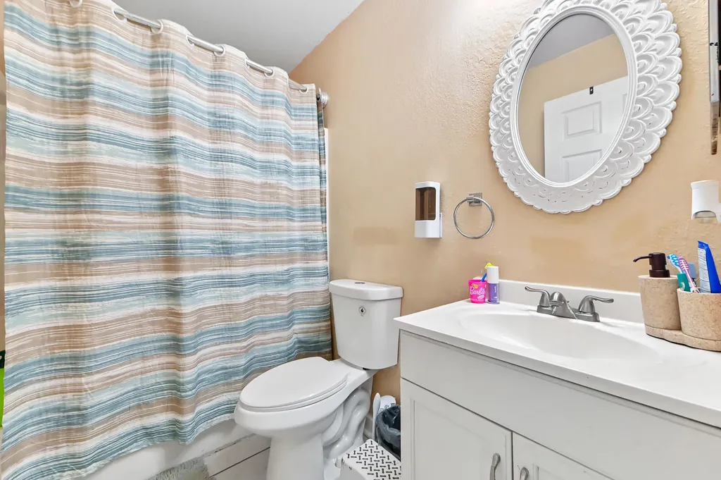 350 SW Homeland Road Port St Lucie FL 34953