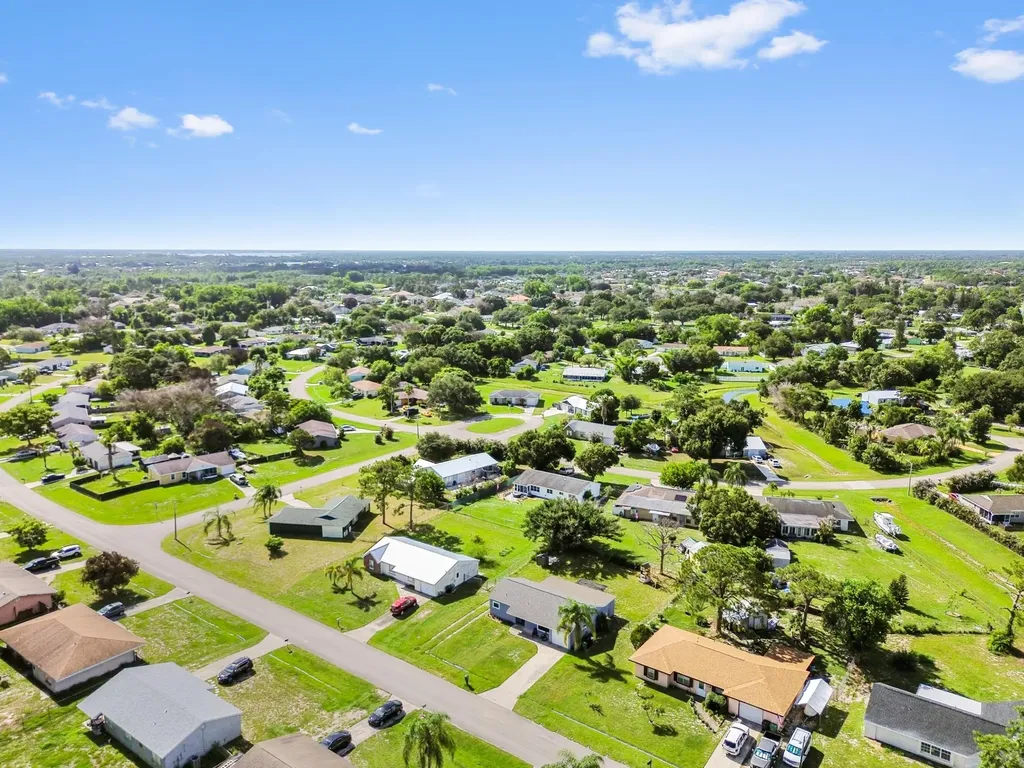 350 SW Homeland Road Port St Lucie FL 34953