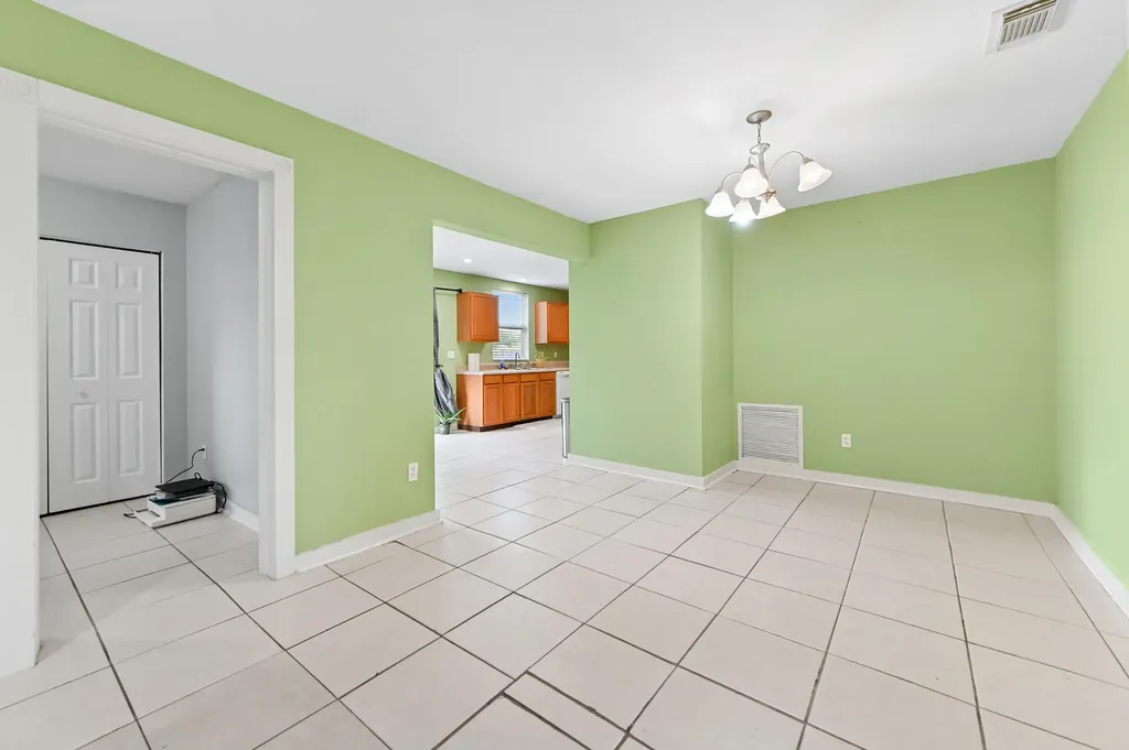 350 SW Homeland Road Port St Lucie FL 34953