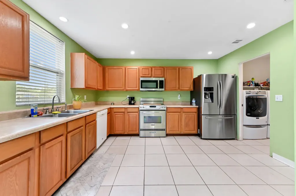 350 SW Homeland Road Port St Lucie FL 34953