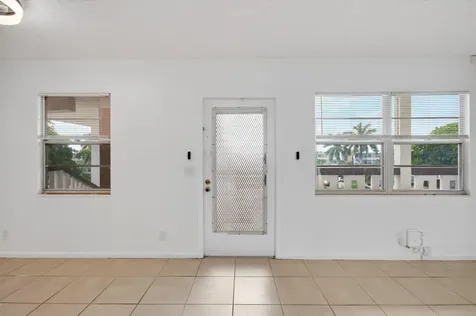 4028 Hythe B Boca Raton FL 33434