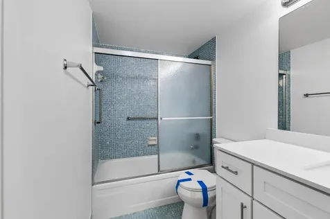 4028 Hythe B Boca Raton FL 33434