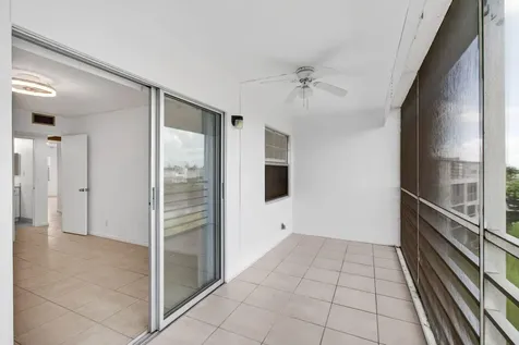 4028 Hythe B Boca Raton FL 33434