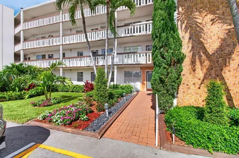 4028 Hythe B Boca Raton FL 33434