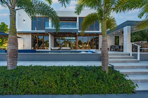 2631 NE 48th Court Lighthouse Point FL 33064