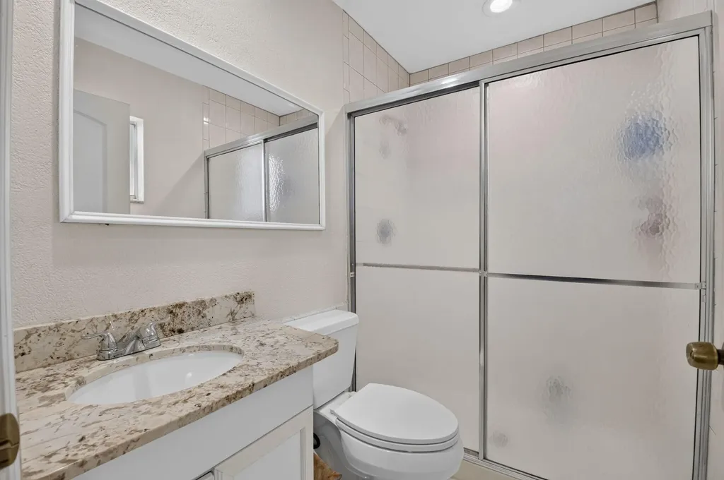 18838 Cloud Lake Circle Boca Raton FL 33496