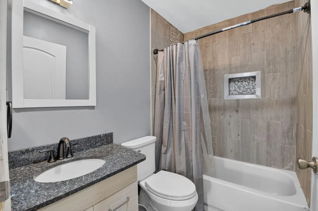 18838 Cloud Lake Circle Boca Raton FL 33496