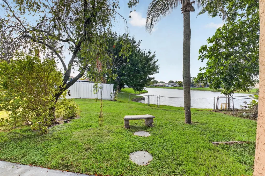 18838 Cloud Lake Circle Boca Raton FL 33496