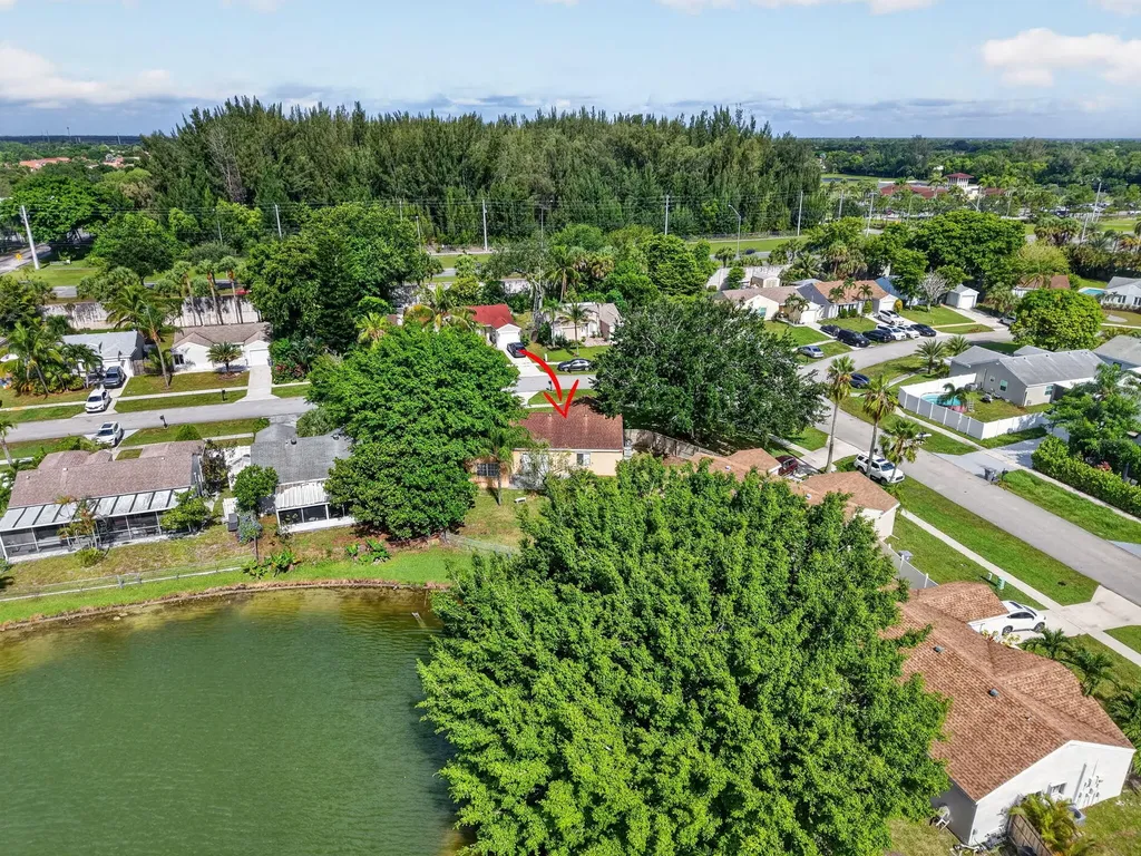 18838 Cloud Lake Circle Boca Raton FL 33496