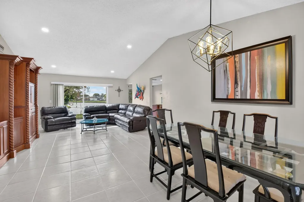 18838 Cloud Lake Circle Boca Raton FL 33496