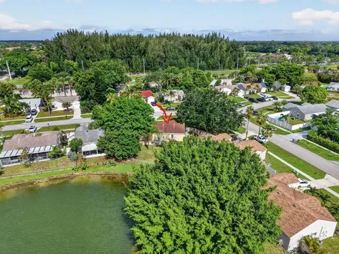 18838 Cloud Lake Circle Boca Raton FL 33496