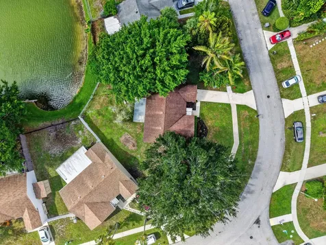 18838 Cloud Lake Circle Boca Raton FL 33496