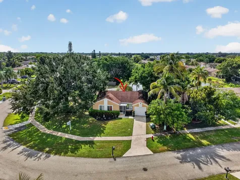 18838 Cloud Lake Circle Boca Raton FL 33496