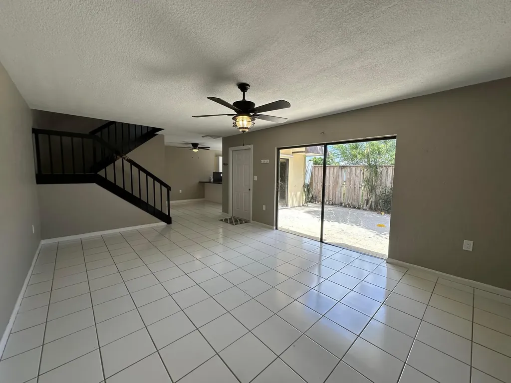 308 3rd Court Palm Beach Gardens FL 33410