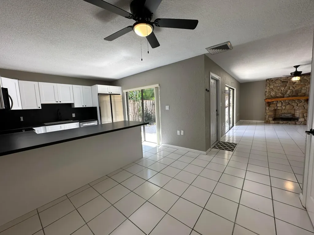 308 3rd Court Palm Beach Gardens FL 33410