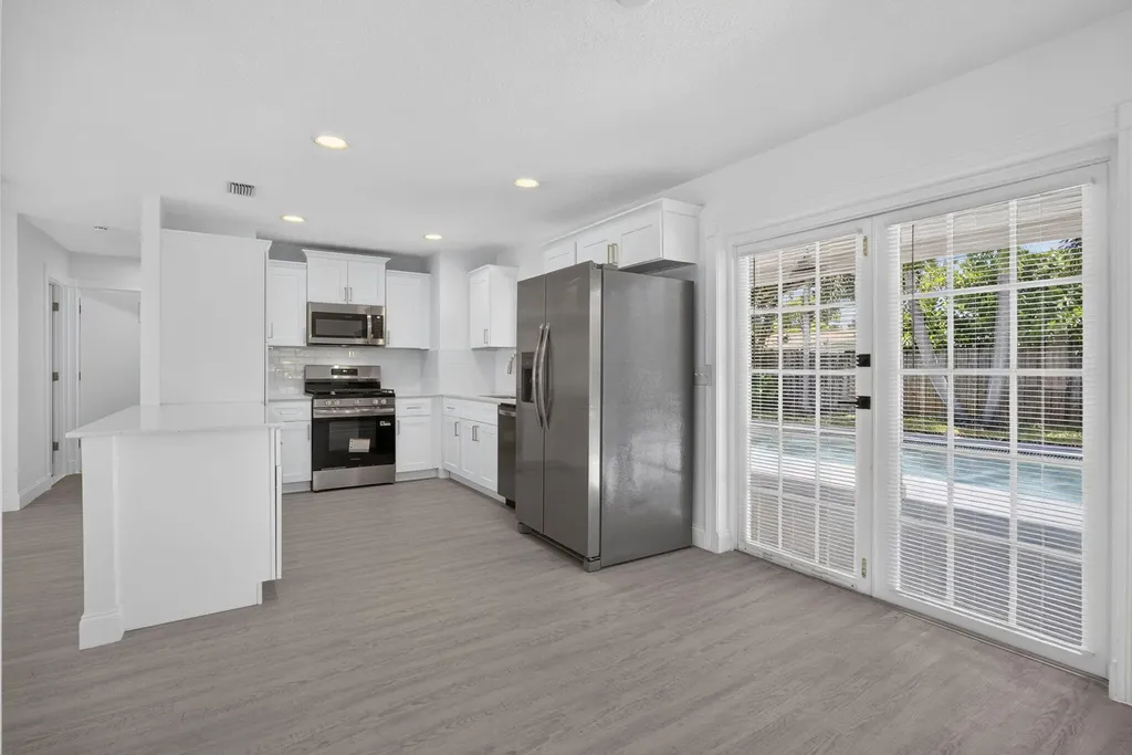 514 Riverside Drive Palm Beach Gardens FL 33410
